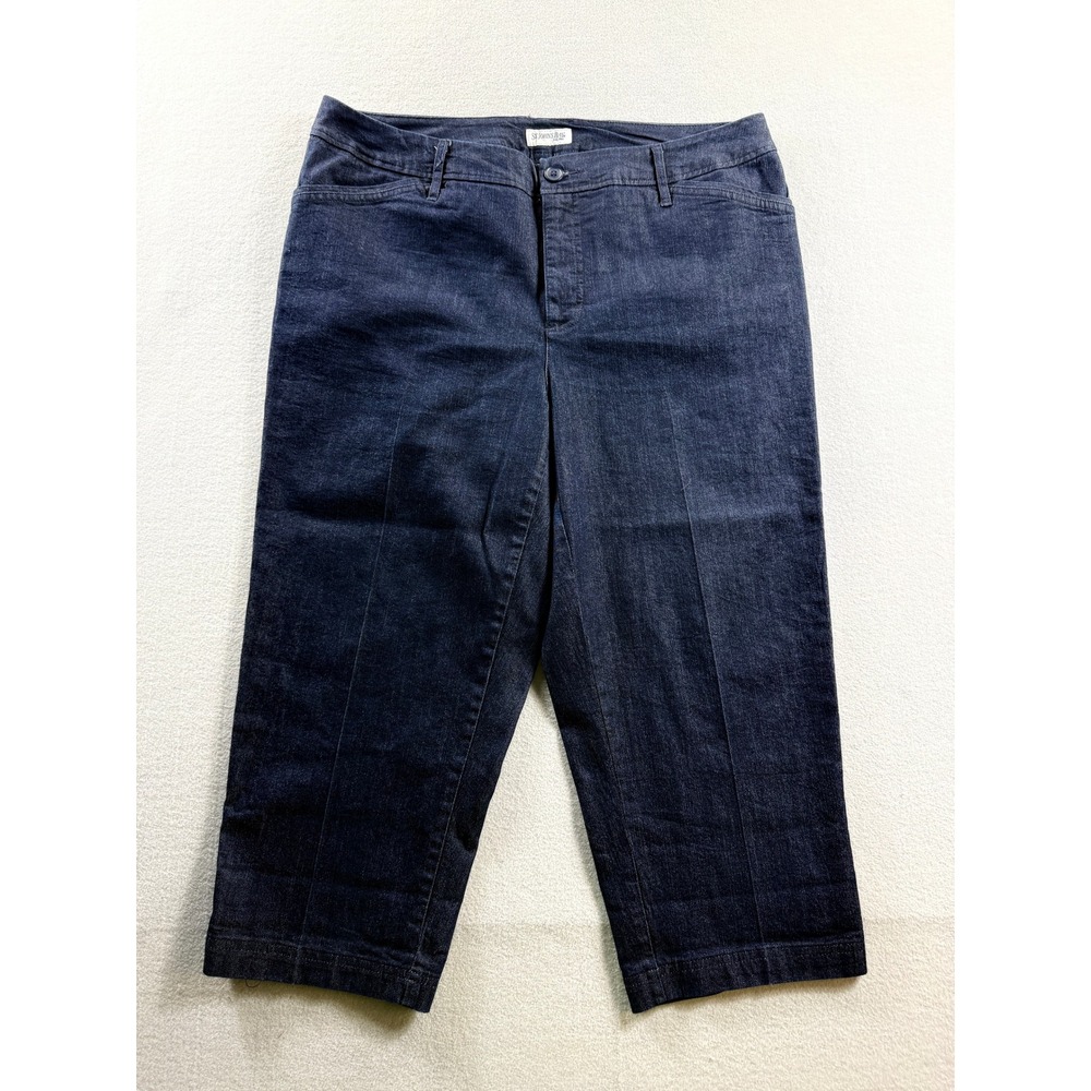 St. John's Bay Capri Jeans Women 16W Dark Wash Stretch Cropped Denim